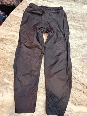 Red Ledge Rain Pants Womens Medium Black Waterproof Shell Hiking Outdoor Gear